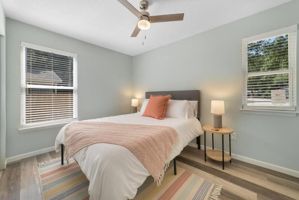 New Modern Bungalow Close To Downtown! Fully Fenced Yard St. Augustine Exteriér fotografie